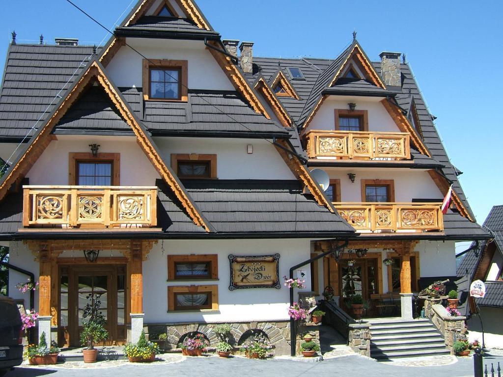 Pensjonat Zbojecki Dwor - Blisko Basenow Termalnych I Szlakow Gorskich - Ostatnie Wolne Pokoje Na Weekend Majowy Bukowina Tatrzanska Exterior photo